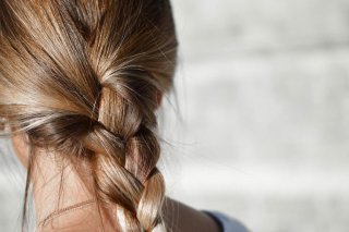 Chute de cheveux : que faire ?